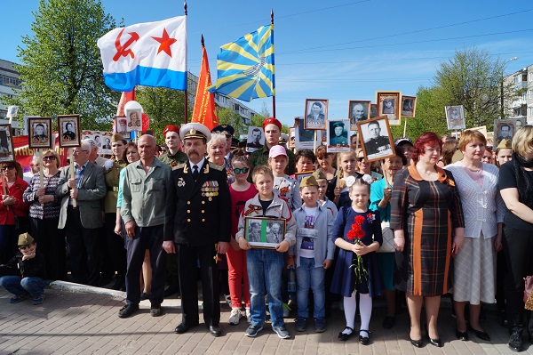 Митинг в честь Дня Победы в ВОВ Ветераны ВС на митинге 9 мая 2018 год Павловский Посад